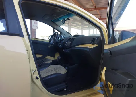 2014 Chevrolet Spark 1Lt Auto z USA, uszkodzony, nr VIN KL8CD6S95EC589075